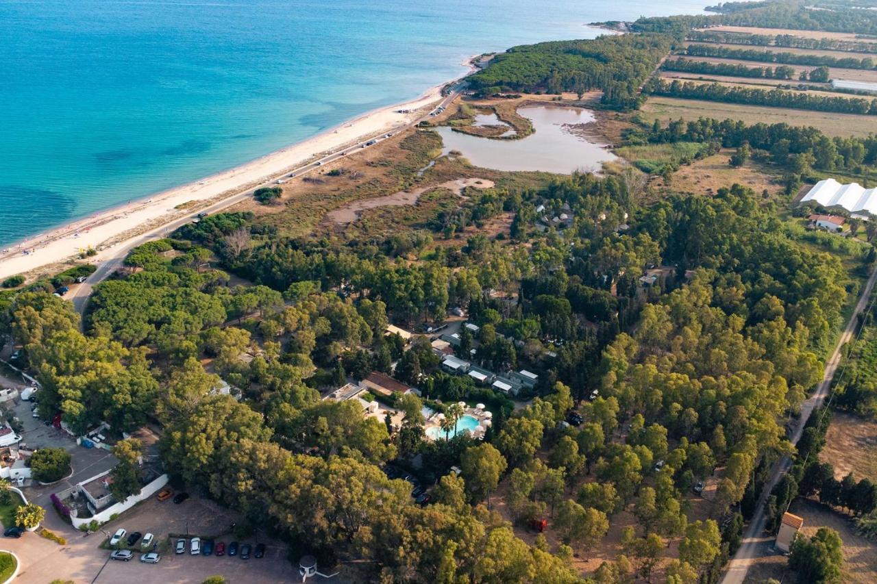 Kampaoh Flumendosa Hotel Santa Margherita di Pula Bagian luar foto